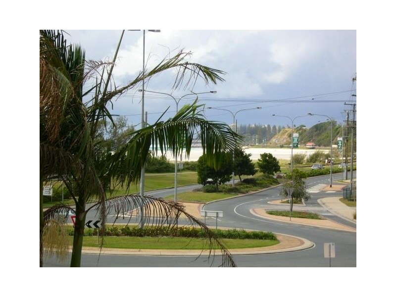 3/27 Golden Four Drive, Kirra QLD 4225