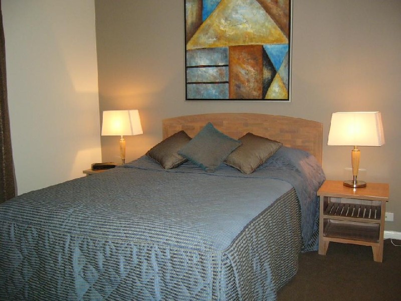 403 CALYPSO PLAZA, 92 Marine Parade, Coolangatta QLD 4225