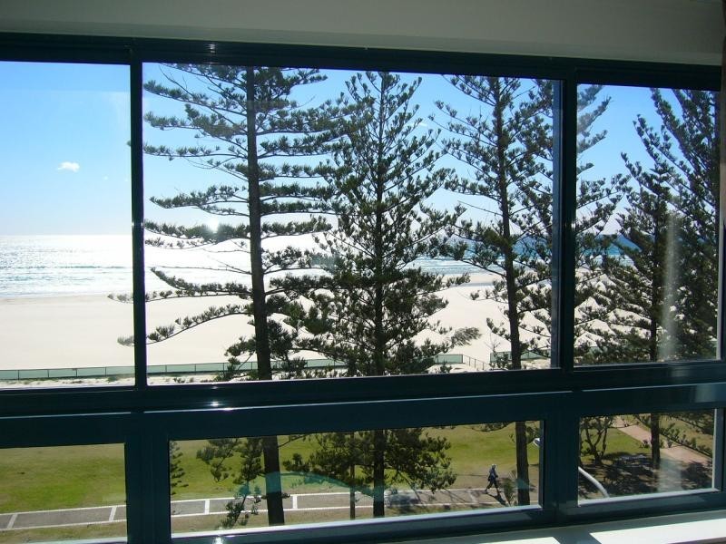 403 CALYPSO PLAZA, 92 Marine Parade, Coolangatta QLD 4225