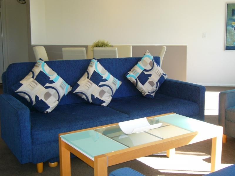 403 CALYPSO PLAZA, 92 Marine Parade, Coolangatta QLD 4225