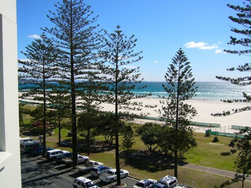 403 CALYPSO PLAZA, 92 Marine Parade, Coolangatta QLD 4225