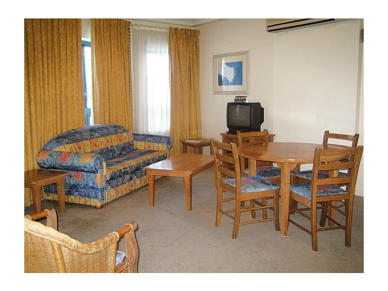 Unit 144 Calypso Plaza, Coolangatta QLD 4225