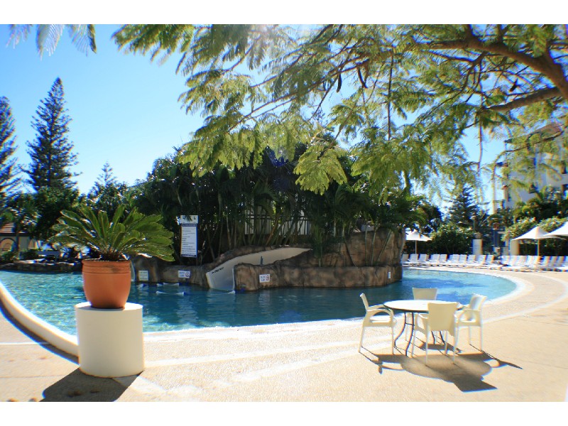 Unit 144 Calypso Plaza, Coolangatta QLD 4225