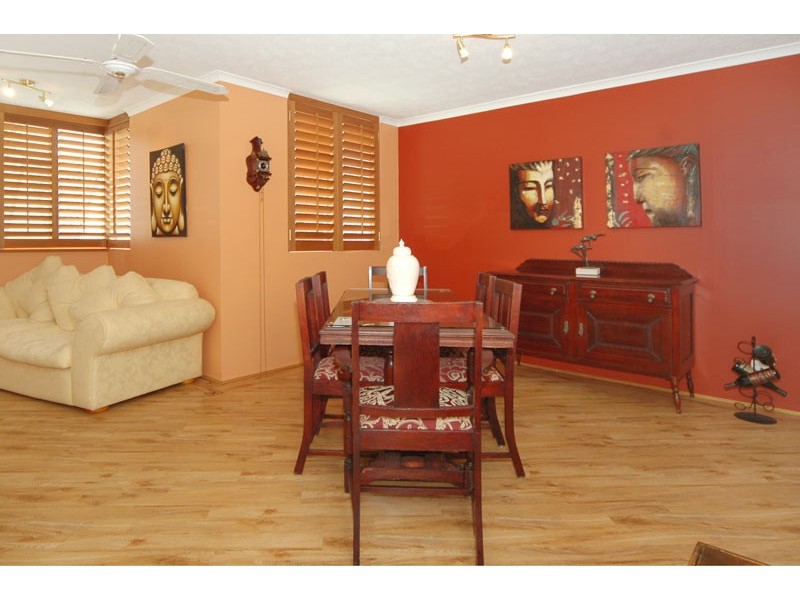 33/243 Boundary Street, Rainbow Bay QLD 4225