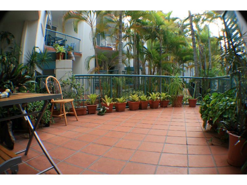 UNIT 51, 7-11 Redondo Avenue, Miami QLD 4220