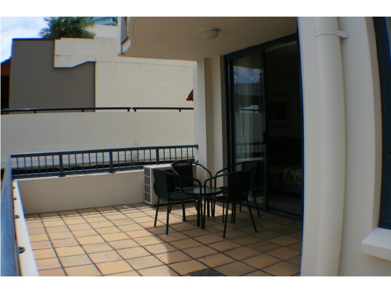 120/99 Griffith Street, Coolangatta QLD 4225