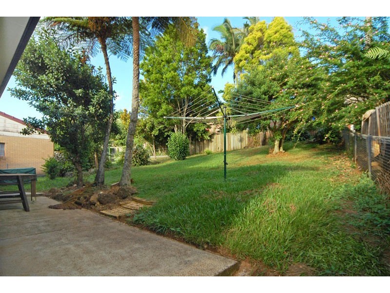 10 Cominan Ave, Banora Point NSW 2486