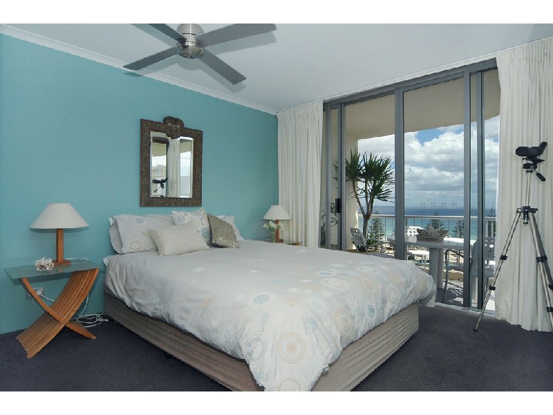 24/265 Boundary Street, Rainbow Bay QLD 4225