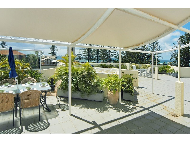 24/265 Boundary Street, Rainbow Bay QLD 4225