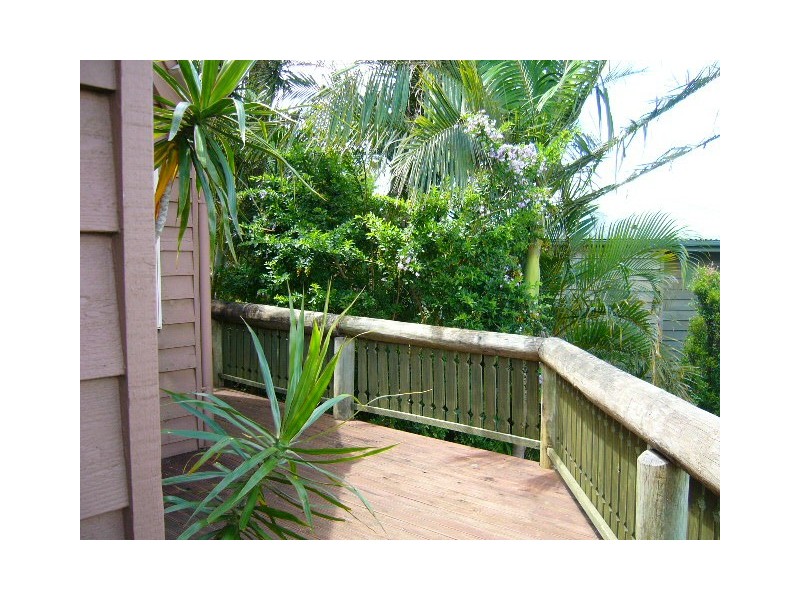 10 Broadwater Esplanade, Bilambil NSW 2486