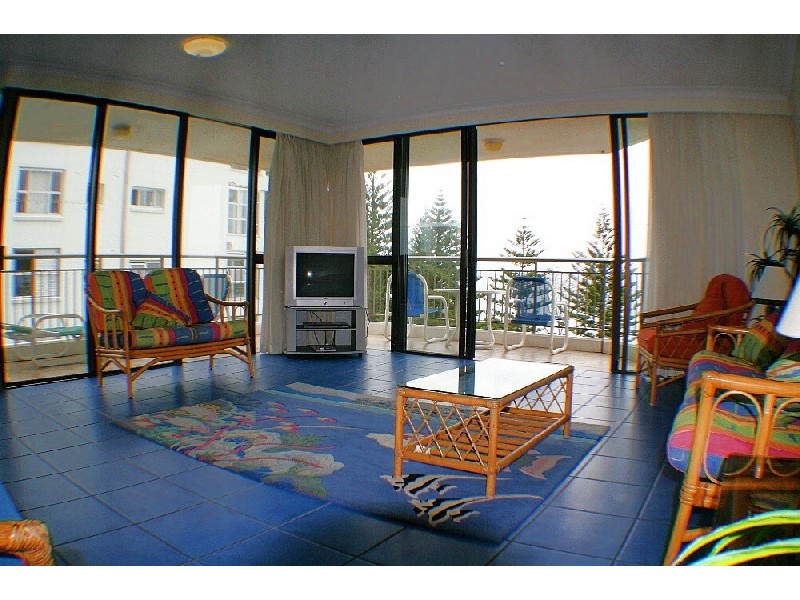 5B Bayview, Rainbow Bay QLD 4225