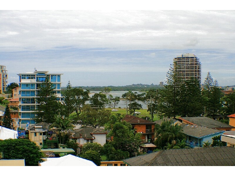 5B Bayview, Rainbow Bay QLD 4225