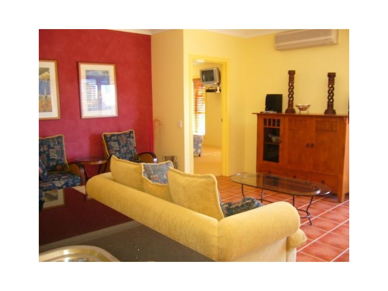 Coolangatta QLD 4225