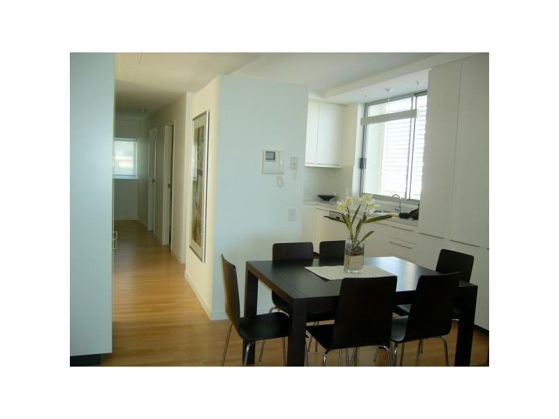 Coolangatta QLD 4225