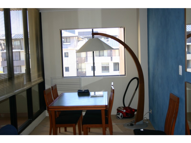 24/10-12 Belgrave St, Kogarah NSW 2217