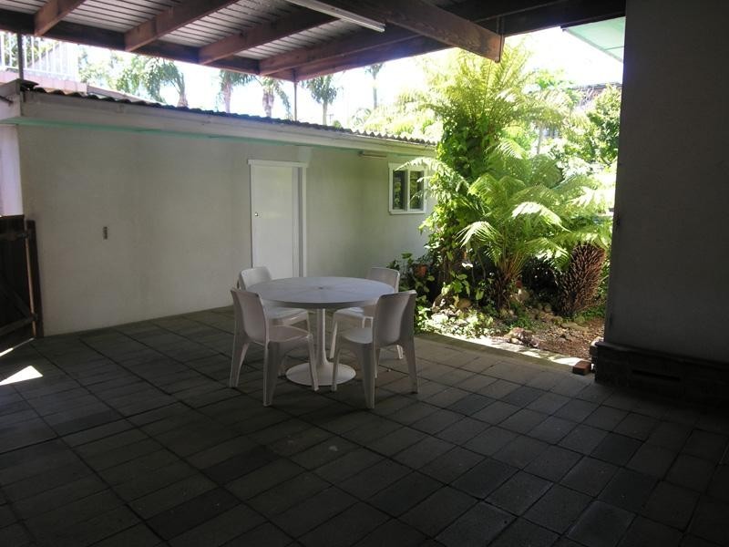 114 Holt Rd, Taren Point NSW 2229