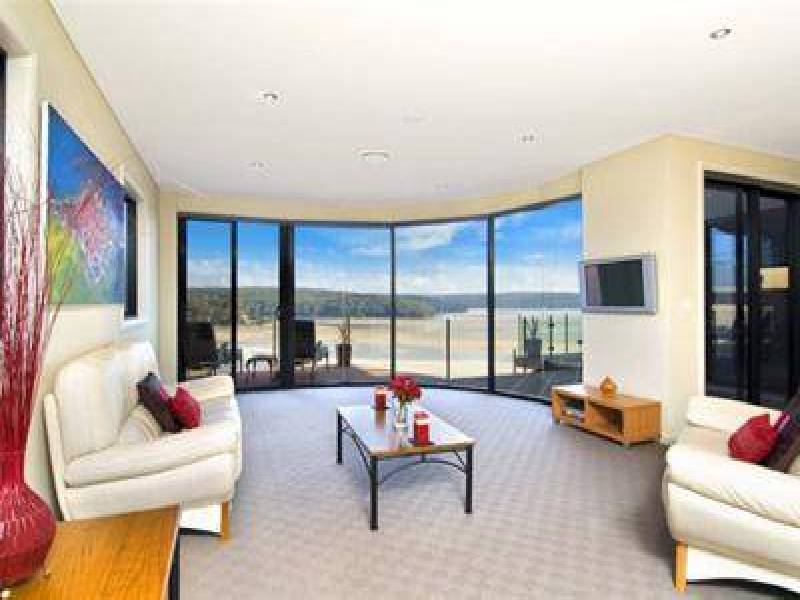 4 Loch Lomond Crescent, Burraneer NSW 2230