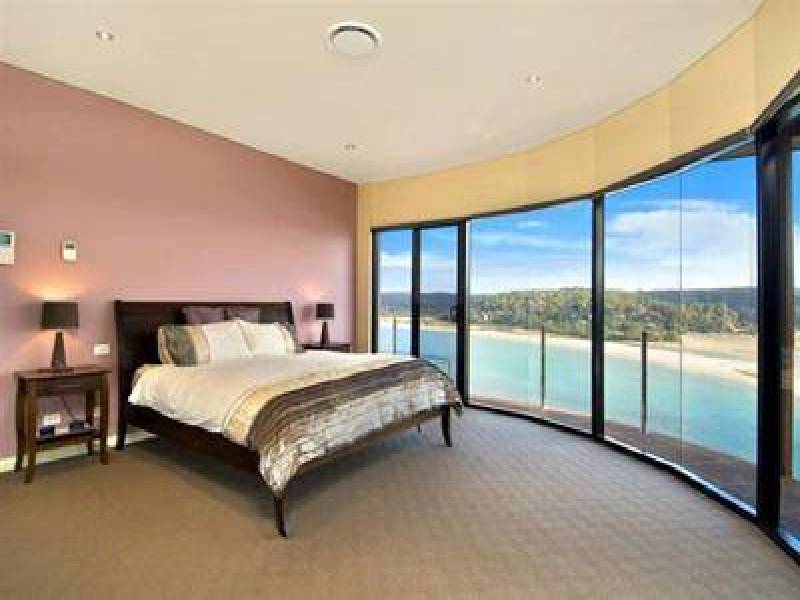 4 Loch Lomond Crescent, Burraneer NSW 2230