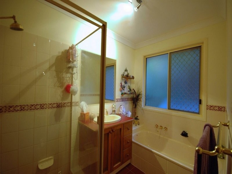 191 UNIVERSAL STREET, Oxenford QLD 4210