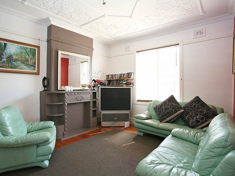 40 Kennedy Ave, Belmore NSW 2192