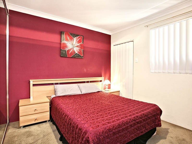 4/40 Myers St, Roselands NSW 2196