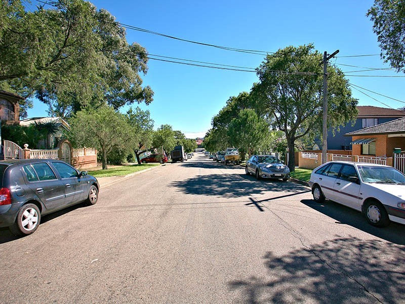 65 Trafalgar St, Belmore NSW 2192