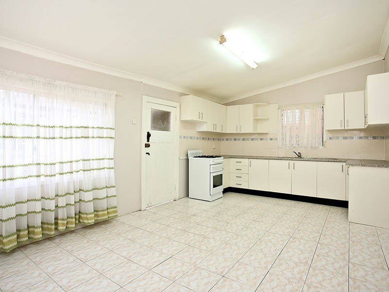 24 Barremma Road, Lakemba NSW 2195