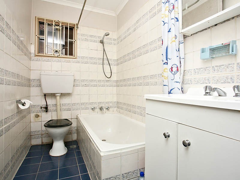 24 Barremma Road, Lakemba NSW 2195