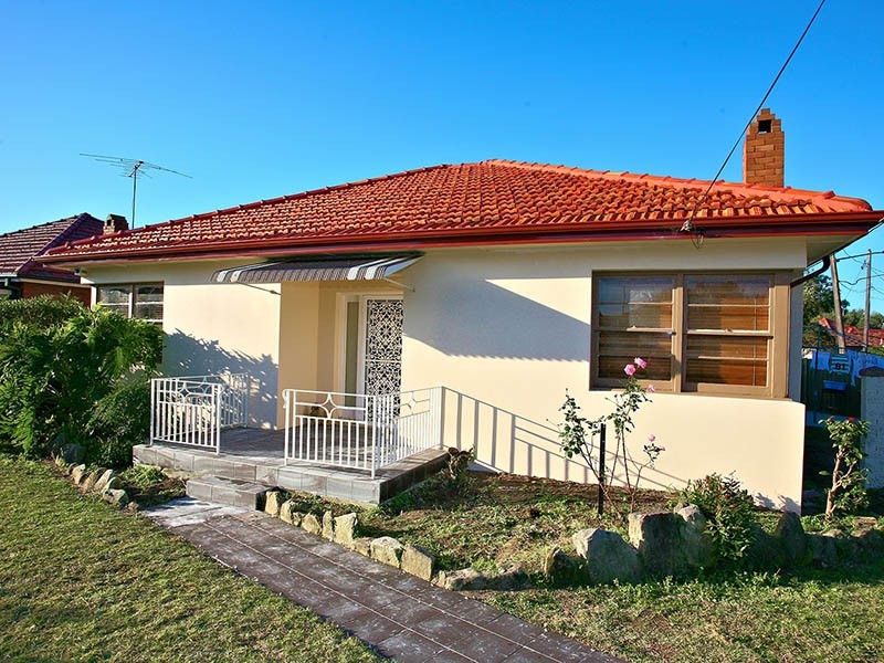 24 Passey  Avenue, Belmore NSW 2192