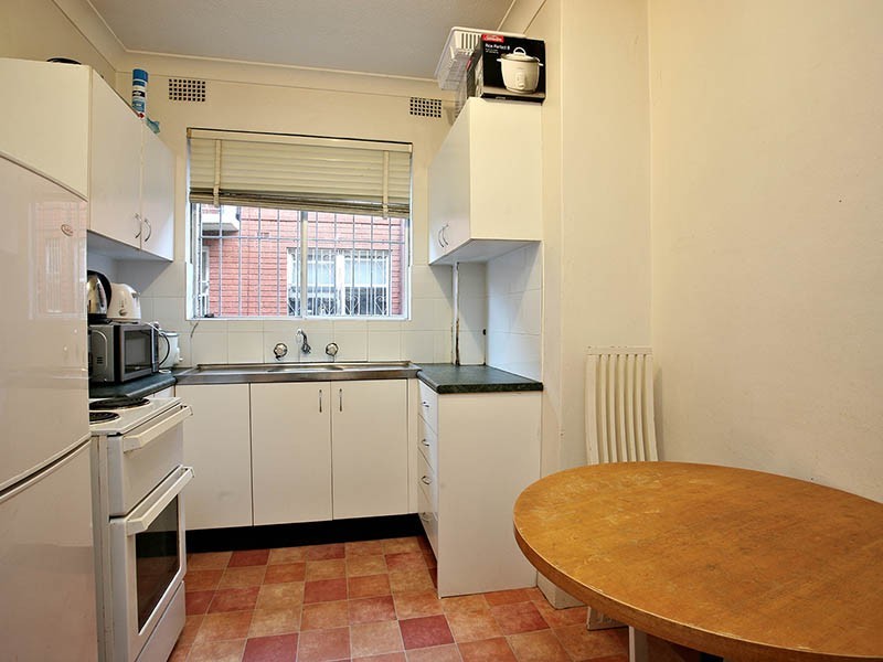 2/35 Park Street, Campsie NSW 2194