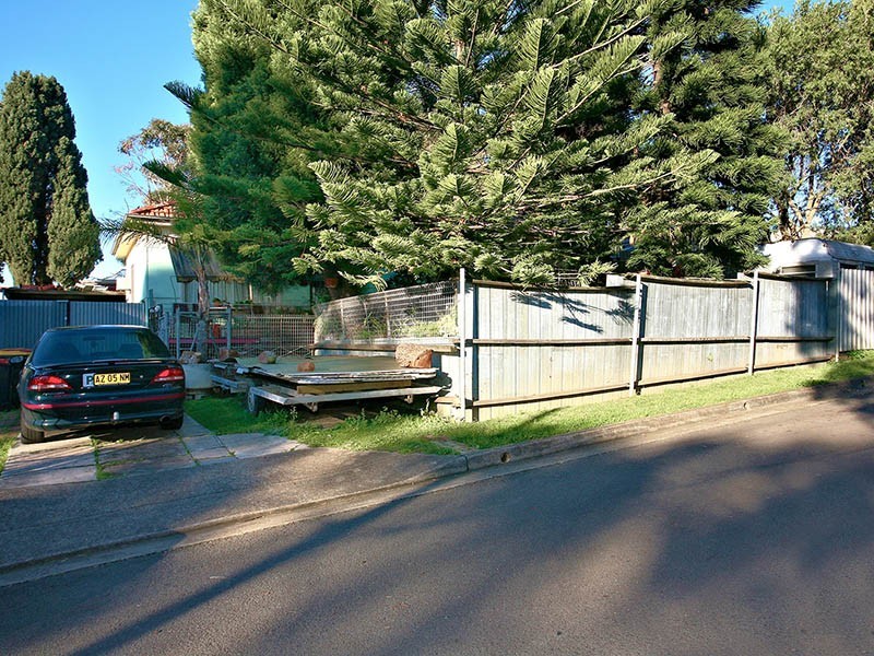 4 Minnie Street, Belmore NSW 2192