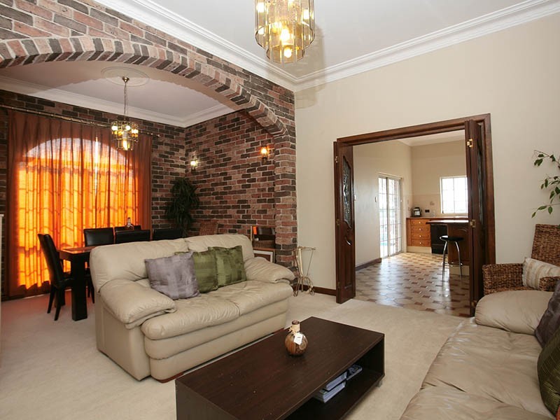 10 Kingsgrove Road, Belmore NSW 2192