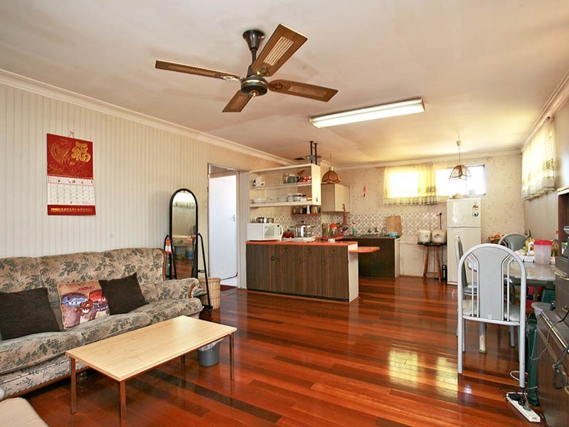 33 Paxton Avenue, Belmore NSW 2192