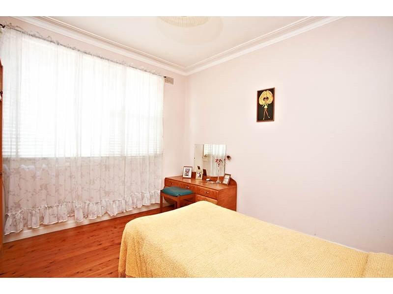 11 Allegra Avenue, Belmore NSW 2192