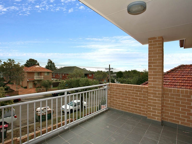 2/50 Anderson Street, Belmore NSW 2192