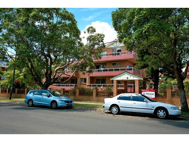 11/3-9 Second Avenue, Campsie NSW 2194