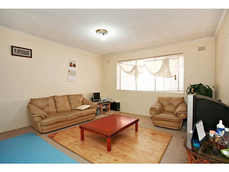 3/7 Allan Avenue, Belmore NSW 2192