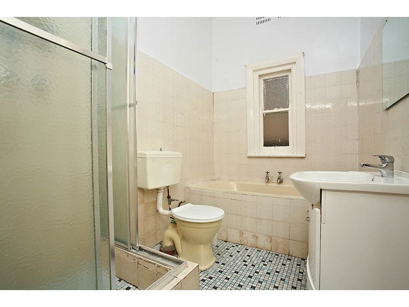 92 Yangoora Road, Lakemba NSW 2195