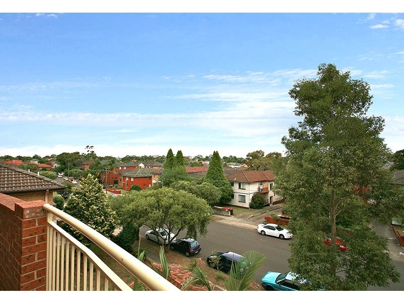 13/48 Denman Avenue, Wiley Park NSW 2195