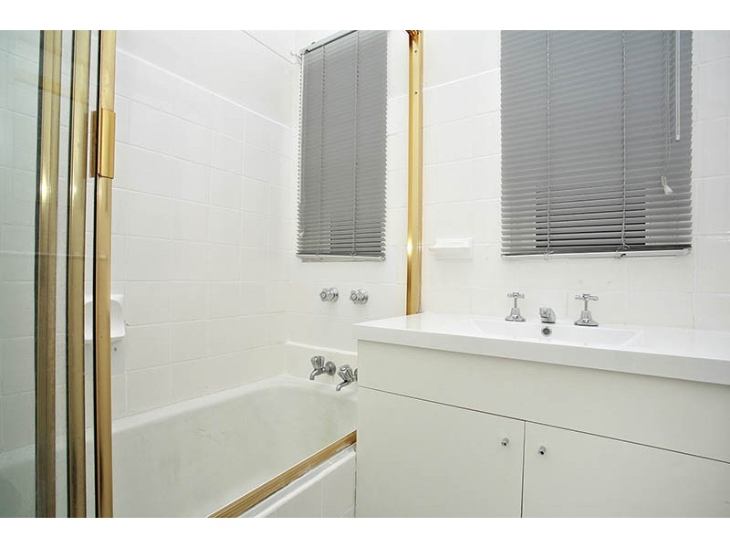 52 Legge Street, Roselands NSW 2196