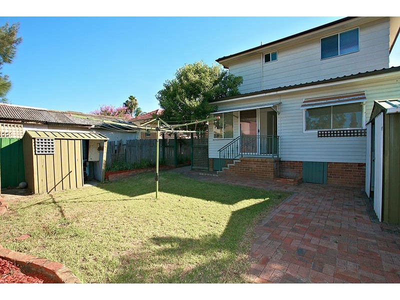 52 Legge Street, Roselands NSW 2196