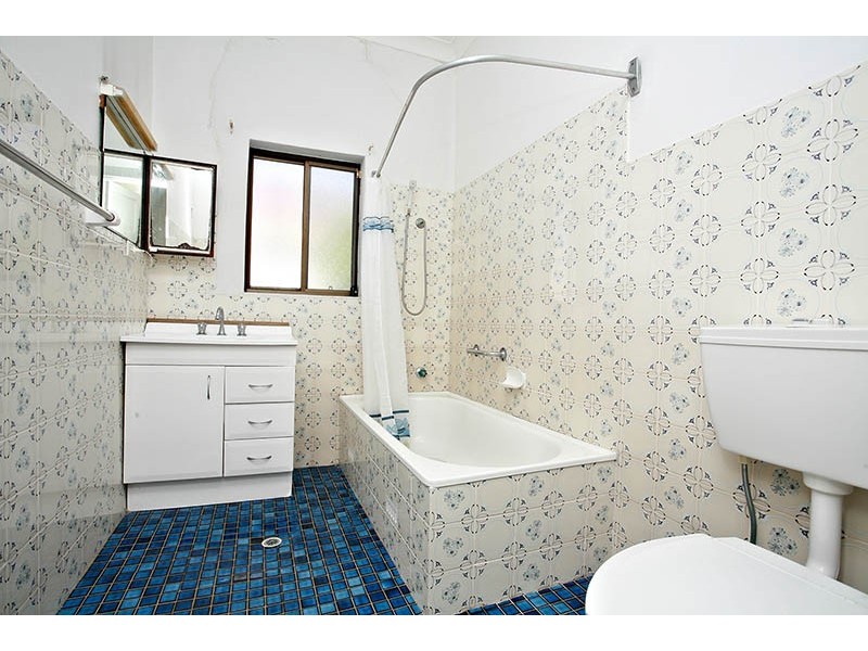 22 Bexley Road, Campsie NSW 2194