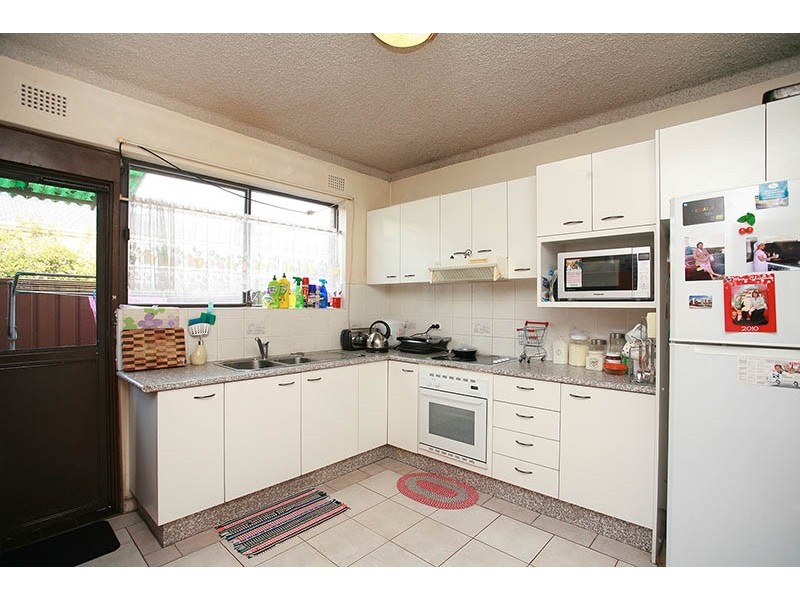 4/6 Anderson Street, Belmore NSW 2192