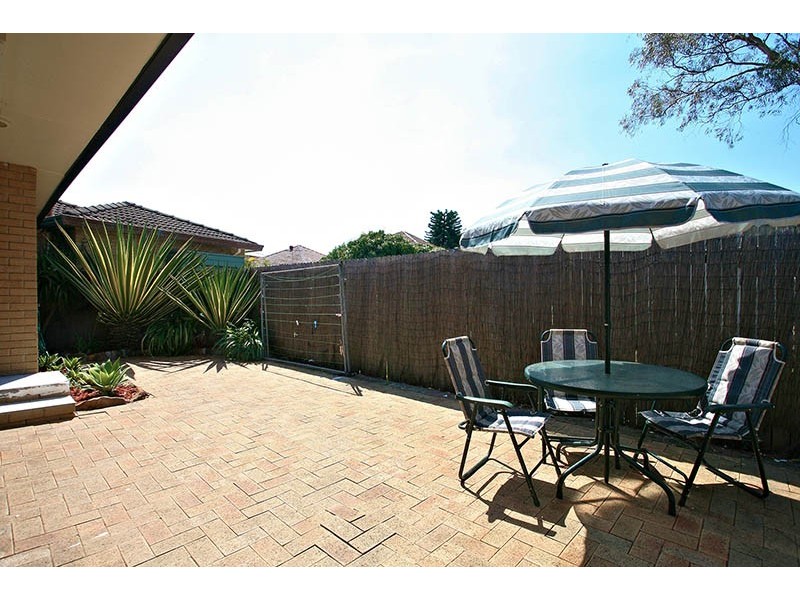 2/48 Flora Street, Roselands NSW 2196