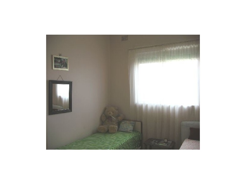 104 Yangoora Rd, Lakemba NSW 2195