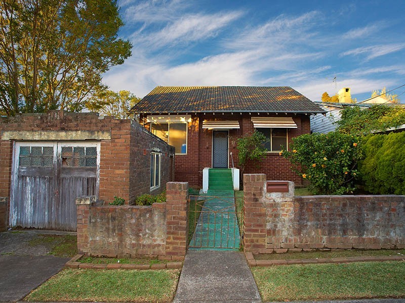 17 Clio St, Wiley Park NSW 2195
