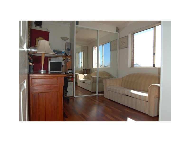 6/437 Forest Rd, Bexley NSW 2207