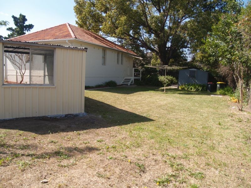 8 Lumeah, Punchbowl NSW 2196