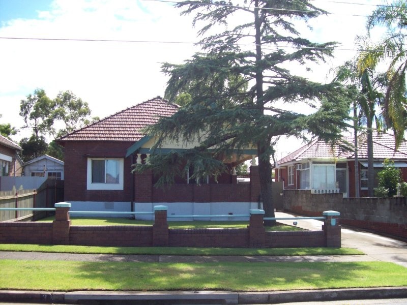 3 Yarran Street, Punchbowl NSW 2196