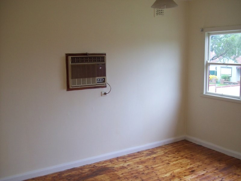 113 Lancaster Ave, Punchbowl NSW 2196